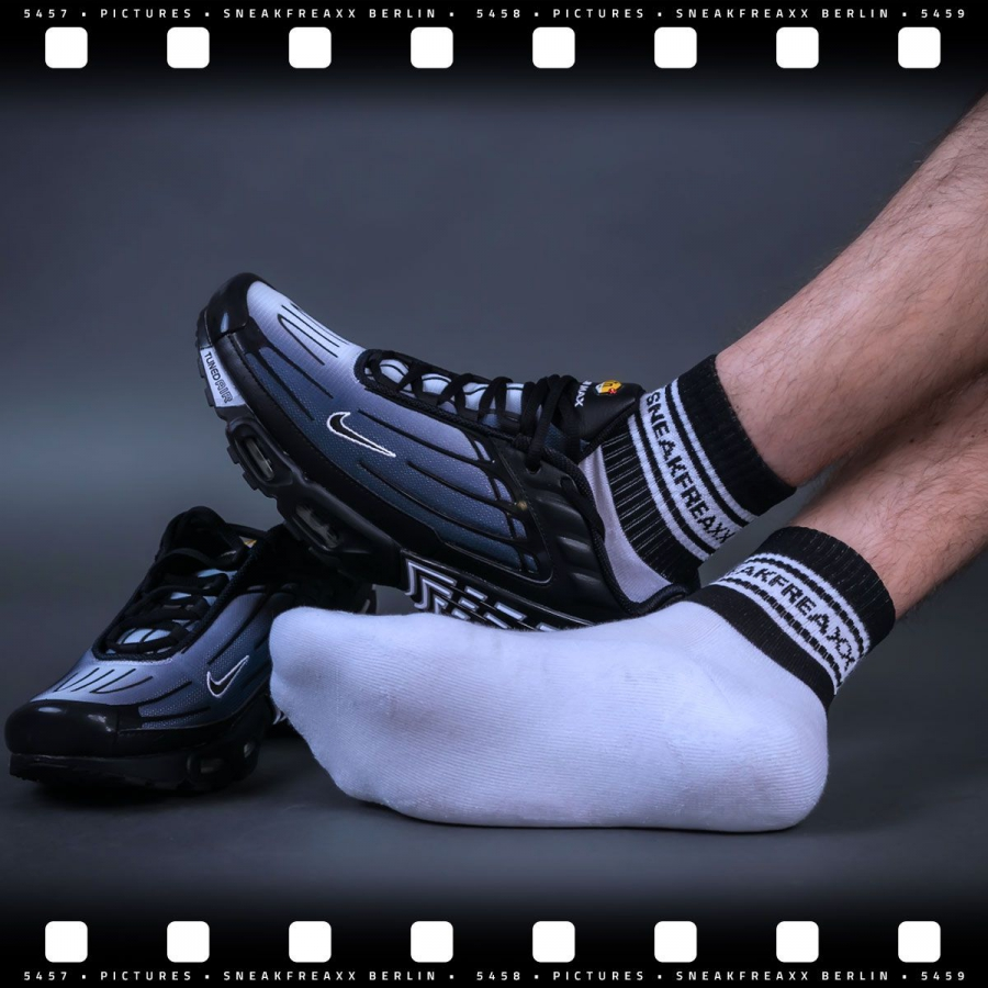 SneakFreaxx Chaussettes Basses WHITE BLACK SHORT Blanc-Noir 5 SneakFreaxx Chaussettes Basses WHITE BLACK SHORT Blanc-Noir – Image 5