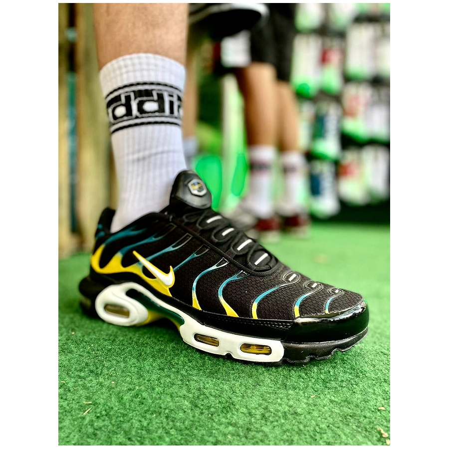 Chaussettes Blanches SPORTY Addiction Liserés Noirs 3 Chaussettes Blanches SPORTY Addiction Liserés Noirs – Image 3