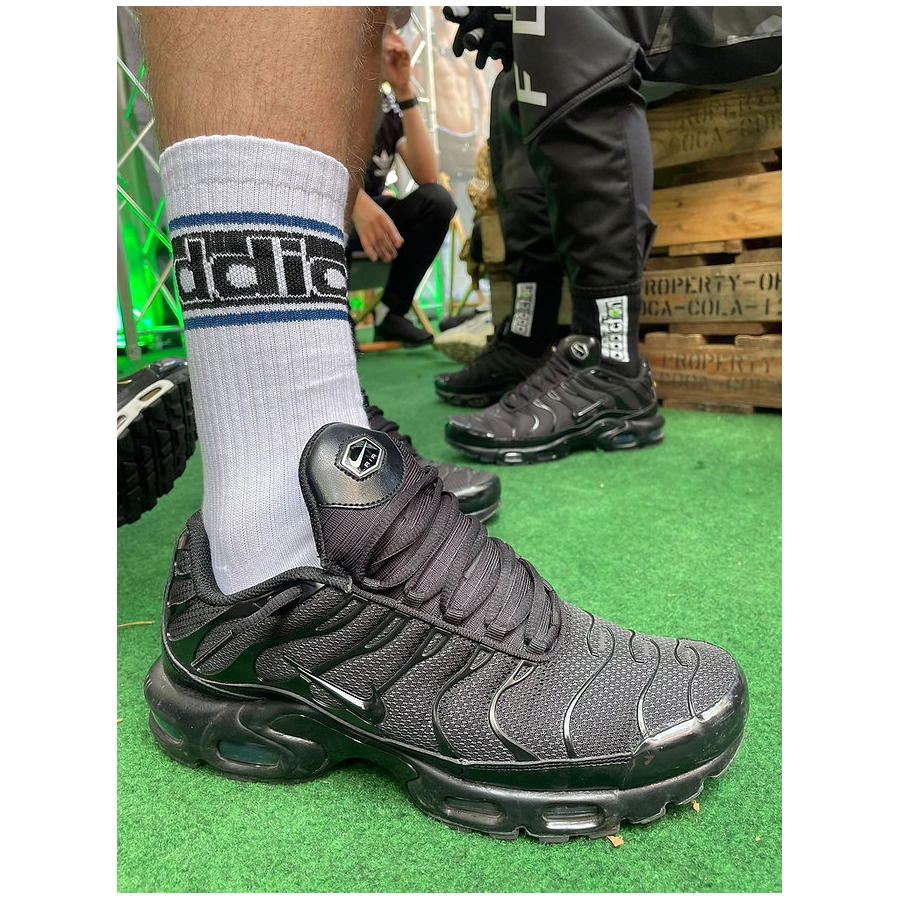 Chaussettes Blanches SPORTY Addiction Liserés Noirs 4 Chaussettes Blanches SPORTY Addiction Liserés Noirs – Image 4