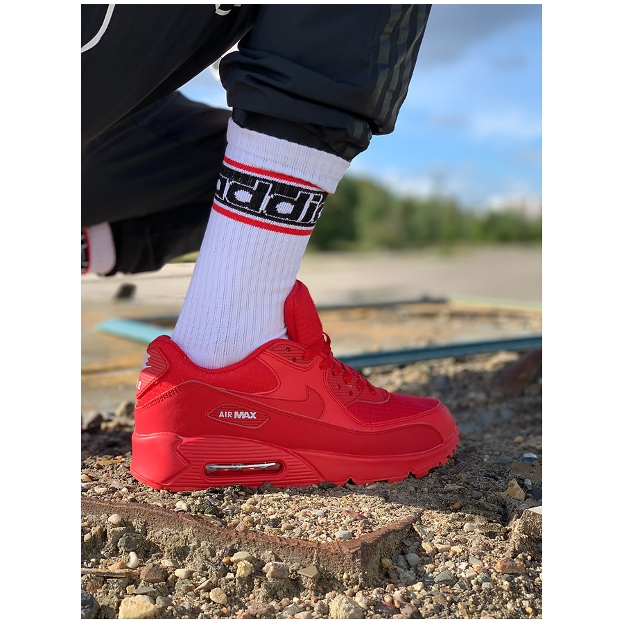 Chaussettes Blanches SPORTY Addiction Liserés Rouges 2 Chaussettes Blanches SPORTY Addiction Liserés Rouges – Image 2