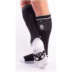 Chaussettes GAS MASK Brutus Noir-Blanc 7 Chaussettes GAS MASK Brutus Noir-Blanc -FÉMINITÉS boutique chaussettes gas mask brutus noir blanc 3