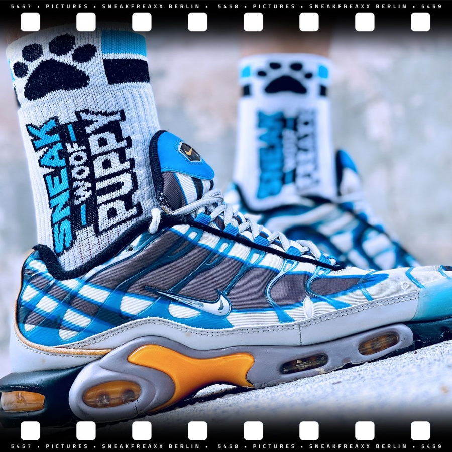 SneakFreaxx Chaussettes SNEAK WOOF PUPPY Bleu 5 SneakFreaxx Chaussettes SNEAK WOOF PUPPY Bleu – Image 5