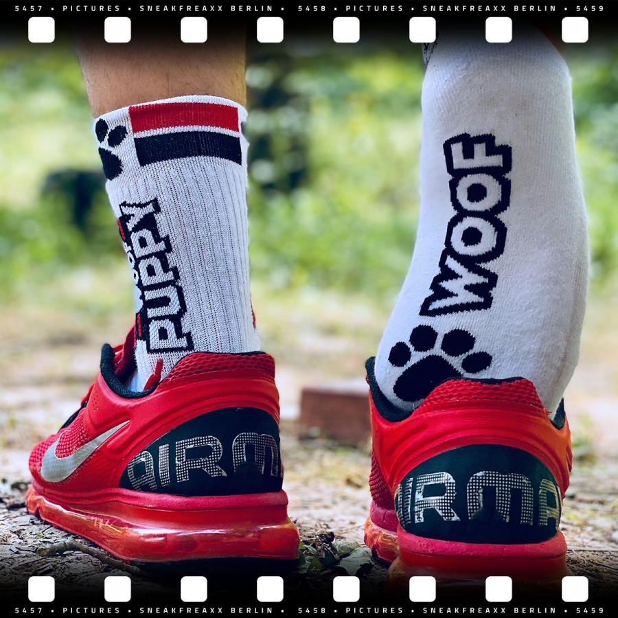 SneakFreaxx Chaussettes SNEAK WOOF PUPPY Rouge 2 SneakFreaxx Chaussettes SNEAK WOOF PUPPY Rouge – Image 2