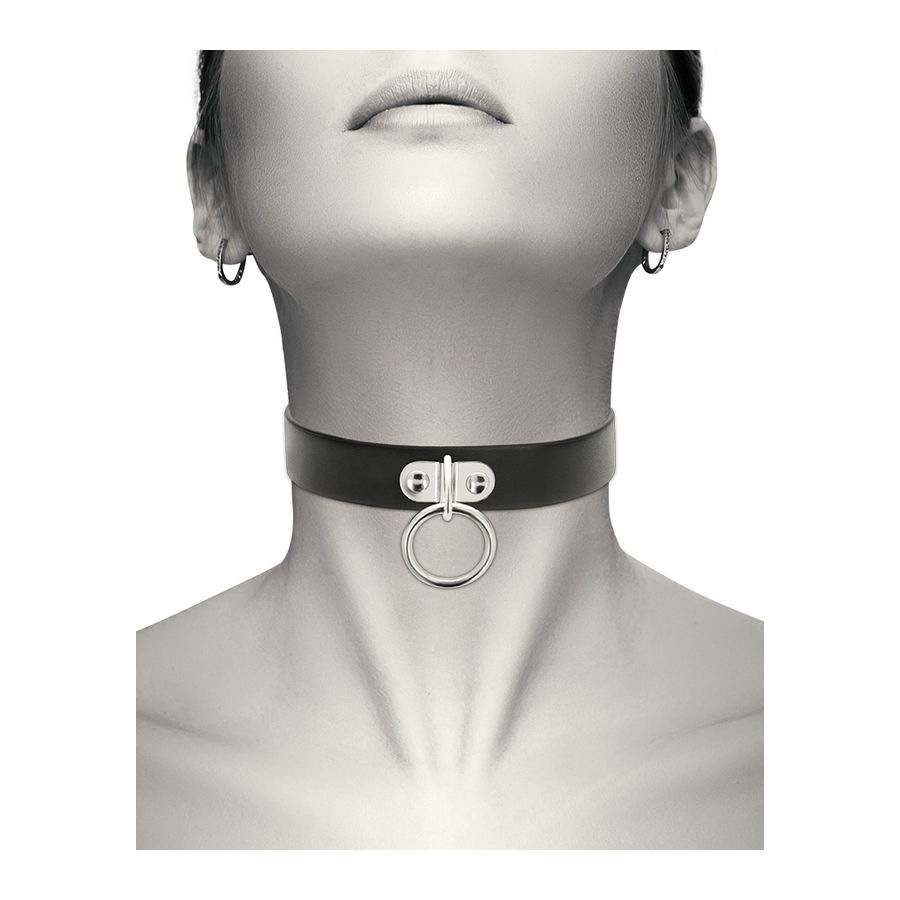 Collier Coquette Avec Anneau Noir 1 Collier Coquette Avec Anneau Noir