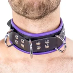 The Red Collier En Cuir 3 Anneaux D | Noir-Violet -FÉMINITÉS boutique collier en cuir 3 anneaux d noir violet 7