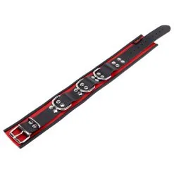 The Red Collier En Cuir 3 Anneaux D | Rouge-Noir -FÉMINITÉS boutique collier en cuir 3 anneaux d rouge noir 4