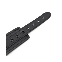 FUKR Collier Soumission Avec Laisse Noir 13 FUKR Collier Soumission Avec Laisse Noir -FÉMINITÉS boutique collier soumission avec laisse noir 6