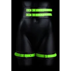 Ouch! Glow Kit SM Ceinture Et Menottes Phosphorescentes GLOW RESTRAINT -FÉMINITÉS boutique kit sm ceinture et menottes phosphorescentes glow restraint 3