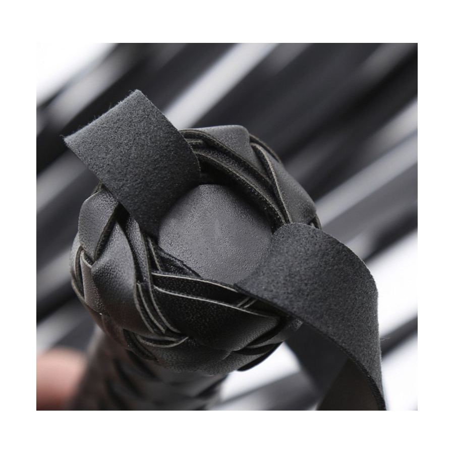 Correct Me Martinet FLOGY 50cm Noir 6 Correct Me Martinet FLOGY 50cm Noir – Image 6