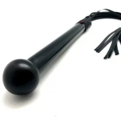 The Red Martinet Lanières Cuir Avec Manche En Bois 75 Cm -FÉMINITÉS boutique martinet lanieres cuir avec manche en bois 75 cm 3