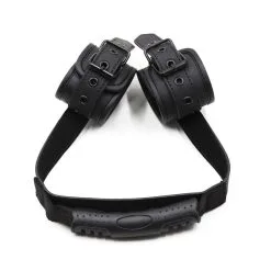 Kinky Puppy Menottes Avec Poignée 7 Kinky Puppy Menottes Avec Poignée -FÉMINITÉS boutique menottes avec poignee 1