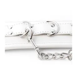BDSMaster Menottes De Chevilles CUFF BOMB Blanches 15 BDSMaster Menottes De Chevilles CUFF BOMB Blanches -FÉMINITÉS boutique menottes de chevilles cuff bomb blanches 1 6