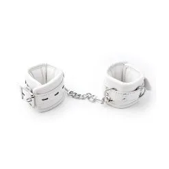BDSMaster Menottes De Poignets CUFF BOMB Blanches -FÉMINITÉS boutique menottes de poignets cuff bomb blanches 3
