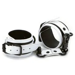 GLO IN THE DARK Menottes De Poignets Fluorescentes GLO -FÉMINITÉS boutique menottes de poignets fluorescentes glo 2