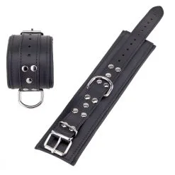 The Red Menottes En Cuir Rembourrées Pour Chevilles Noir 10 The Red Menottes En Cuir Rembourrées Pour Chevilles Noir -FÉMINITÉS boutique menottes en cuir rembourrees pour chevilles noir 2