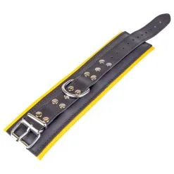 The Red Menottes En Cuir Rembourrées Pour Chevilles Noir-Jaune 12 The Red Menottes En Cuir Rembourrées Pour Chevilles Noir-Jaune -FÉMINITÉS boutique menottes en cuir rembourrees pour chevilles noir jaune 2