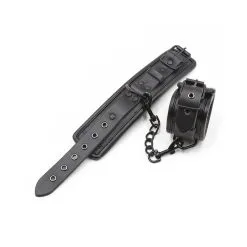 FUKR Menottes Pour Poignets LINED Noires -FÉMINITÉS boutique menottes pour poignets lined noires 3