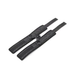 Generique Paire De Menottes Lace Pattern -FÉMINITÉS boutique paire de menottes lace pattern 2