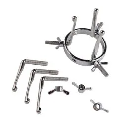 FUKR Speculum Anal SPREADER CIRCLE - Profondeur 6cm - Ouverture 5.5cm 12 FUKR Speculum Anal SPREADER CIRCLE - Profondeur 6cm - Ouverture 5.5cm -FÉMINITÉS boutique speculum anal spreader circle profondeur 6cm ouverture 55cm 5